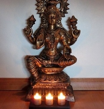 Lakshmi - Yoga Sésâme